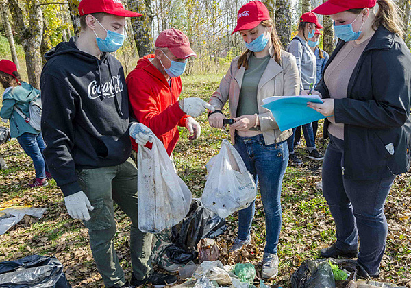 Участники Cleanup-акции убрали 1,4 т мусора