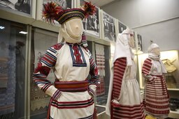 Белорусский свадебный костюм и наряд кинодивы Голливуда покажут на выставке в Гомеле
