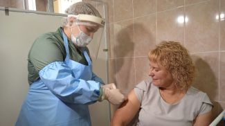 Против гриппа и COVID-19. Врачи и эпидемиологи Гомельской области провели единый день вакцинации