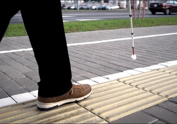 На остановках общественного транспорта в Гомеле установят речевые информаторы для слабовидящих