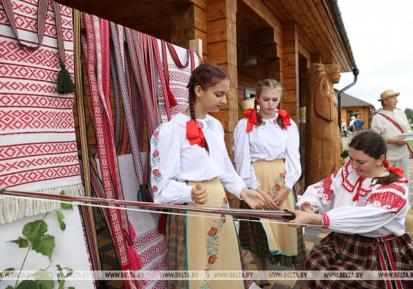 РЕПОРТАЖ: "Зов Полесья" - прикоснуться к колориту традиций и наследию предков