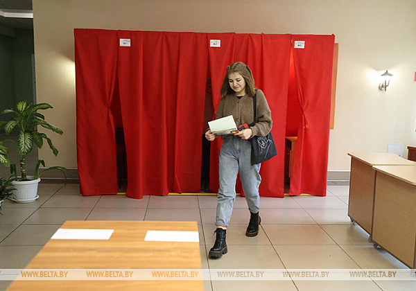 Early voting for constitutional referendum kicks off in Belarus