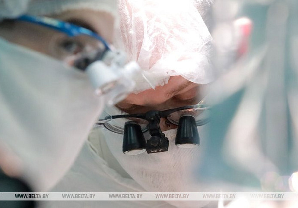 Гомельские травматологи спасли кисть десятилетнему пациенту