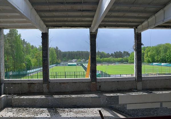 Бассейн на Ленинградской планируют открыть в августе